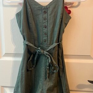 Elegant Green Sleeve Dress